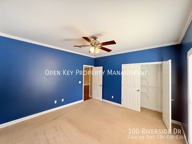 Building Photo - 100 Riverside Dr