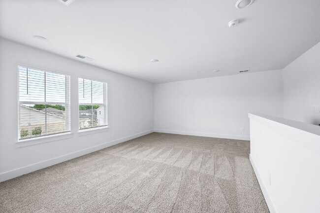 Building Photo - "Prime Location Opportunity: Secure Your Future on Poplar Farms Drive, Franklin, TN!" The interne...