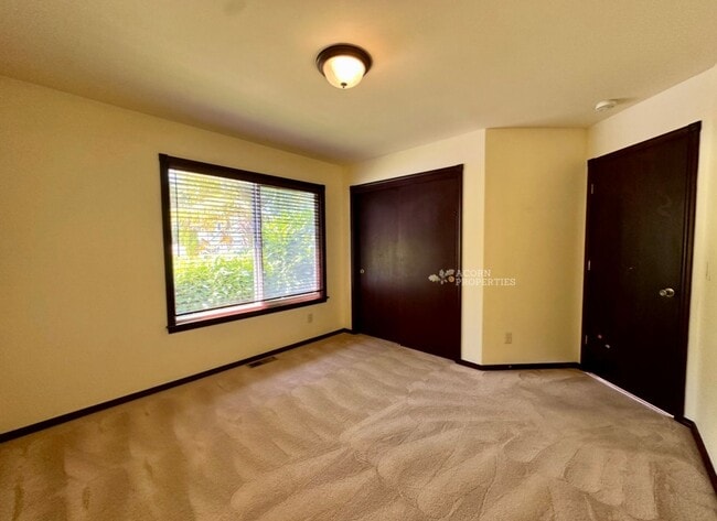 Building Photo - 1331 SW Harbor Vista Cir
