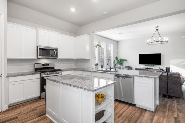 Building Photo - 31315 Cardrona Peak Pl