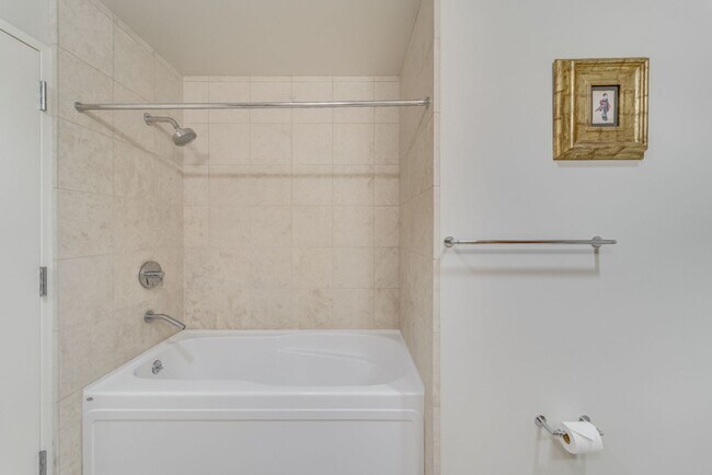 Building Photo - Gorgeous 3 Bedroom Condo with Huge Outdoor Space at Axis