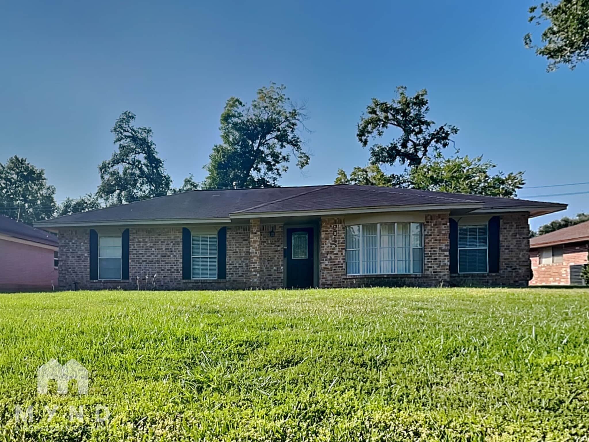 Building Photo - 9015 Eldora Dr