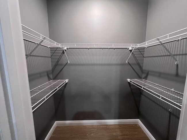 Building Photo - 235 Guthrie Dr