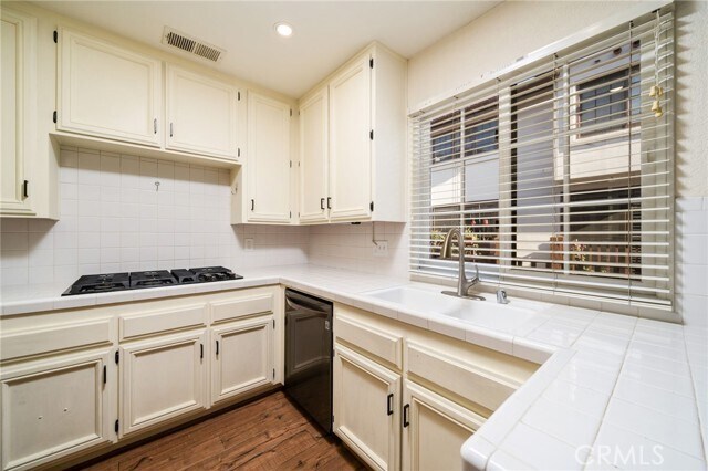 Building Photo - 443 E Bougainvillea Ln