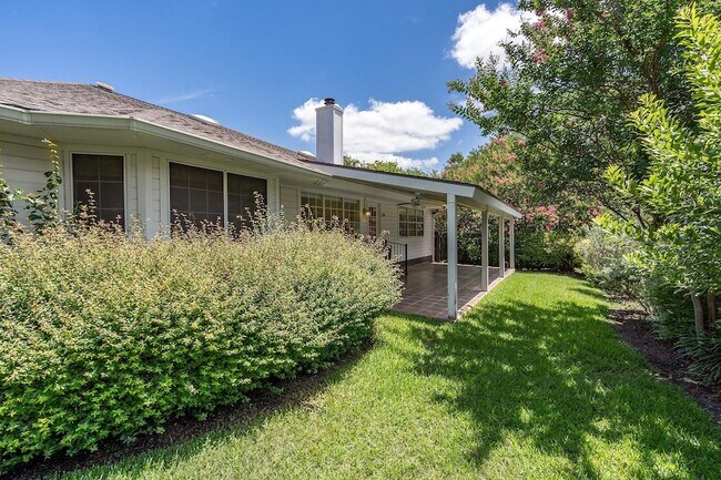 Building Photo - 29000 Bay Hill Ct