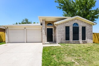 Building Photo - 415 Faircrest Dr