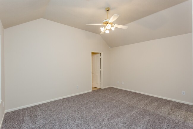 Building Photo - 44 Teak Mill Pl