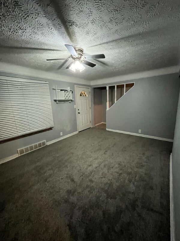 Building Photo - 20900 Crystal Ave