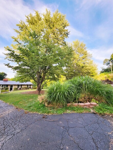 Building Photo - 3106 Mowles Rd