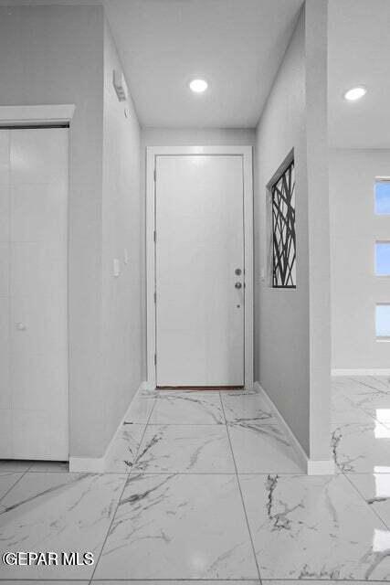 Building Photo - 11492 Summer Dr