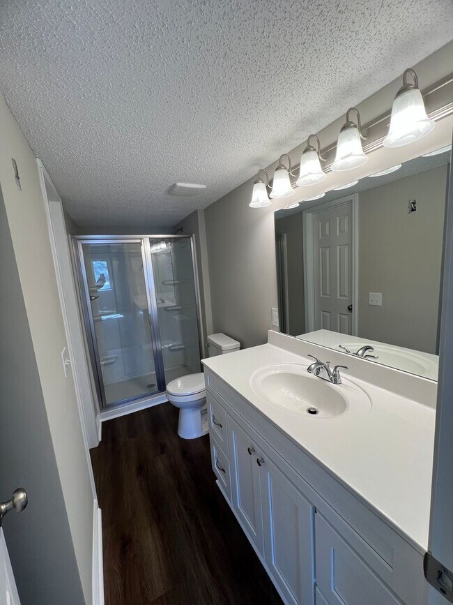 Building Photo - bg0718