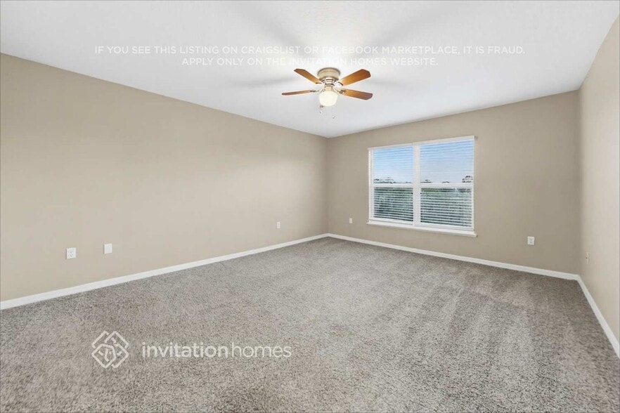 Building Photo - 13501 Mango Bay Dr