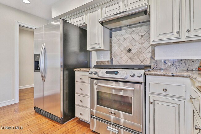 Building Photo - 2846 Lakeridge Ln