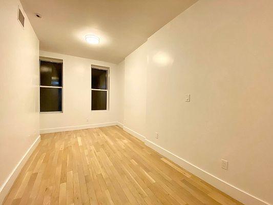 Building Photo - 3 bedroom in New York NY 10035