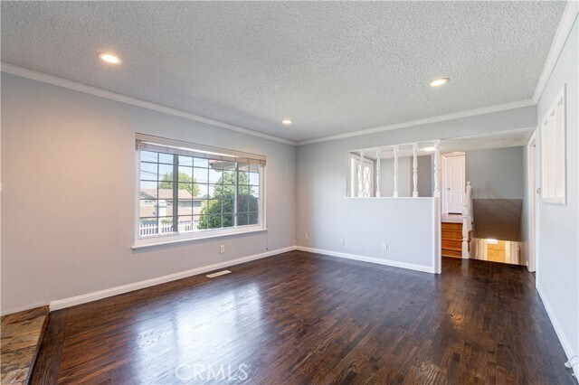 Building Photo - 2370 W 239th St