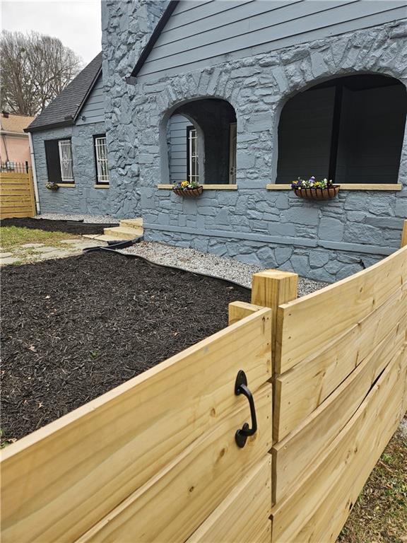 Building Photo - 2138 Donald Lee Hollowell Pkwy NW