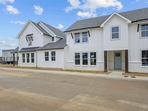 Building Photo - 9536 Thorncrown Ln