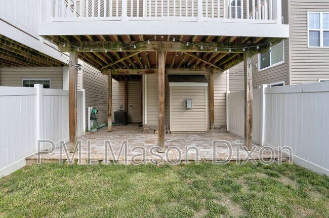 Building Photo - 8434 Stansbury Lake Dr
