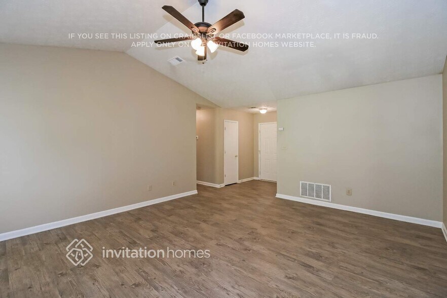 Building Photo - 146 Forest Pl