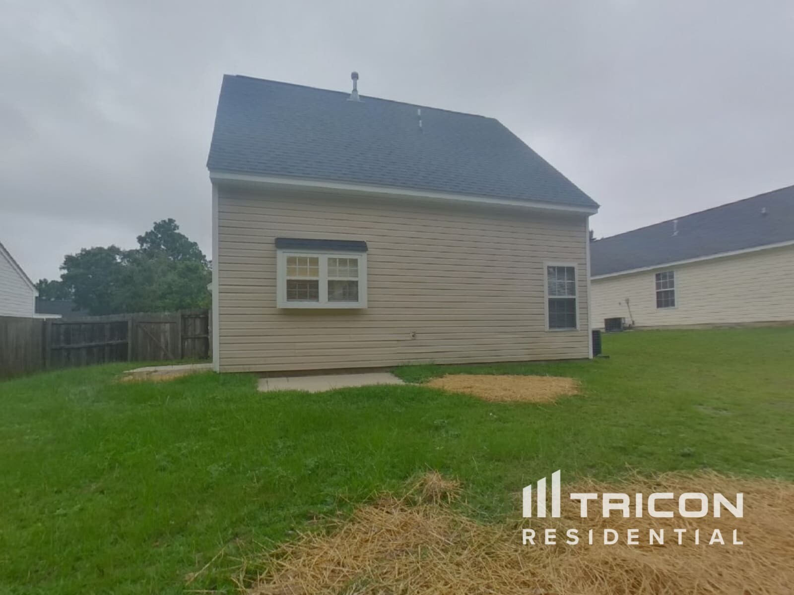 Building Photo - 121 Riglaw Cir
