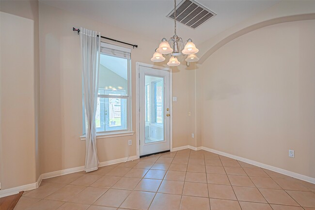 Building Photo - 11315 Sailwing Creek Ct