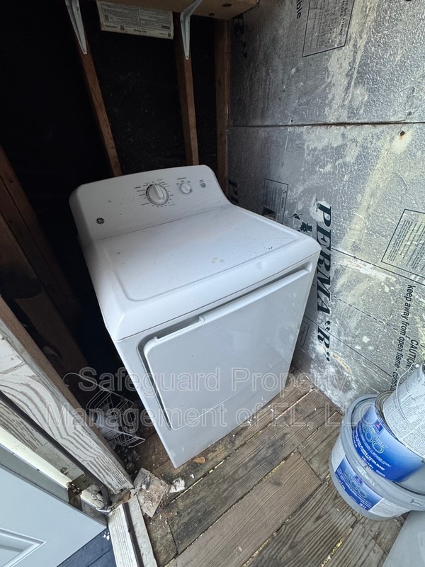 Building Photo - 5396 Munson Hwy