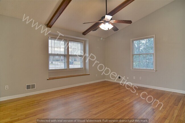 Building Photo - 4000 Williamsburg Dr, Columbia, SC 29203