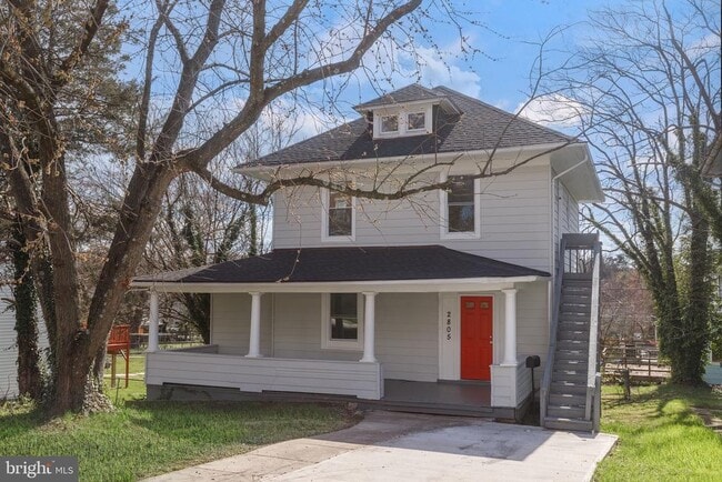 Building Photo - 2805 Hamilton Ave