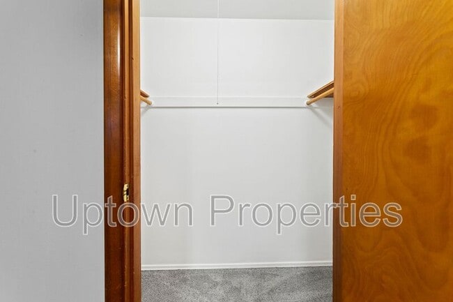 Building Photo - 4117 SE 28th Ave