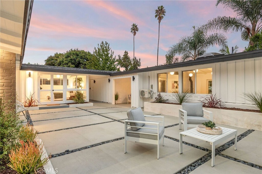 Building Photo - 3103 Shipway Ave