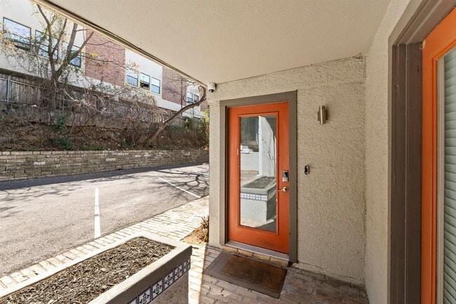 Building Photo - 1101 Shoal Creek Blvd