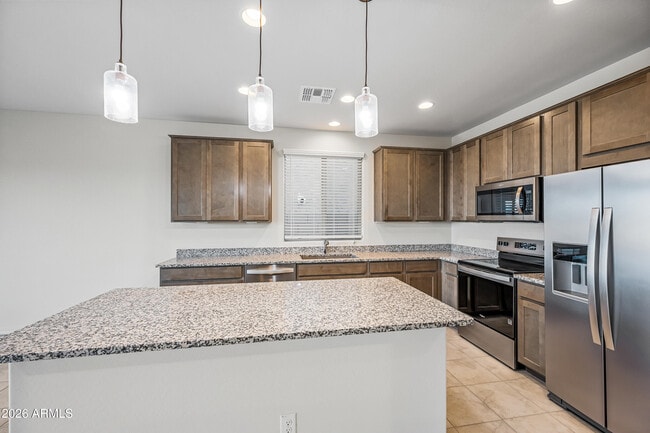 Building Photo - 17566 W San Juan Ave