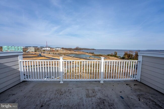 Building Photo - 1622 Sandpiper Bay Lp