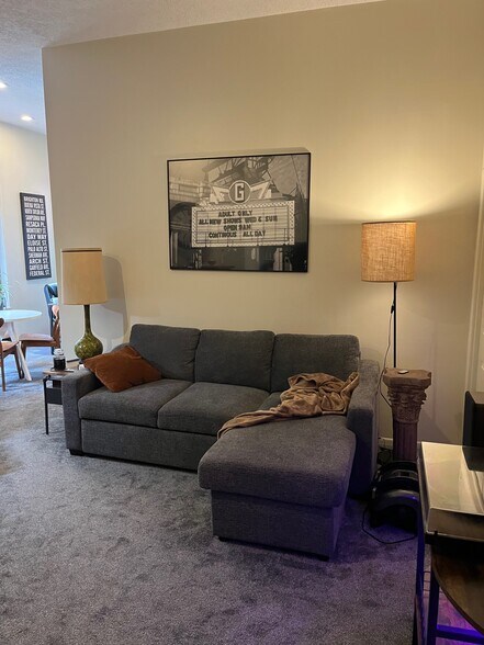 Living Room - 1114 Bidwell St