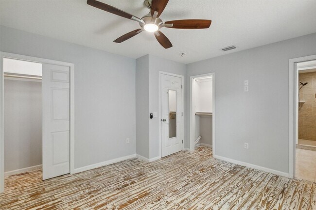 Building Photo - 412 Escambia St