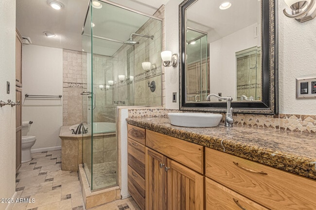 Building Photo - 7714 E Wilshire Dr