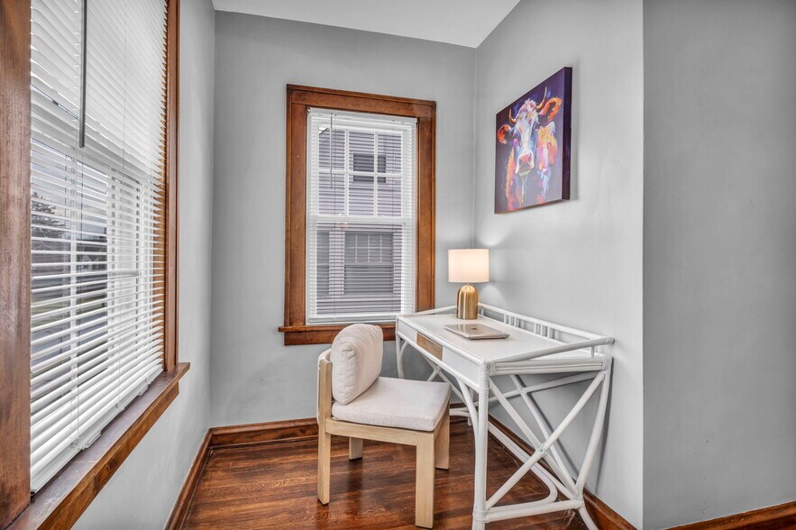 The dedicated workspace is ideal for both work and studying. It features high-speed Wi-Fi - 3386 Westbury Rd