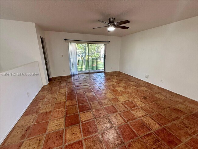 Building Photo - 110 Gardens Dr