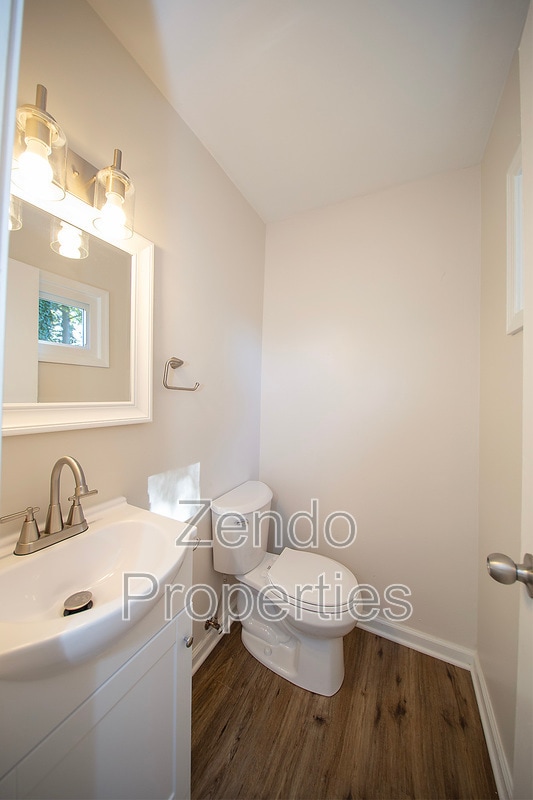 Building Photo - 4821 Vick St