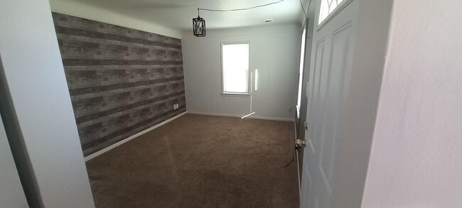 Building Photo - 17805 Roseville Blvd