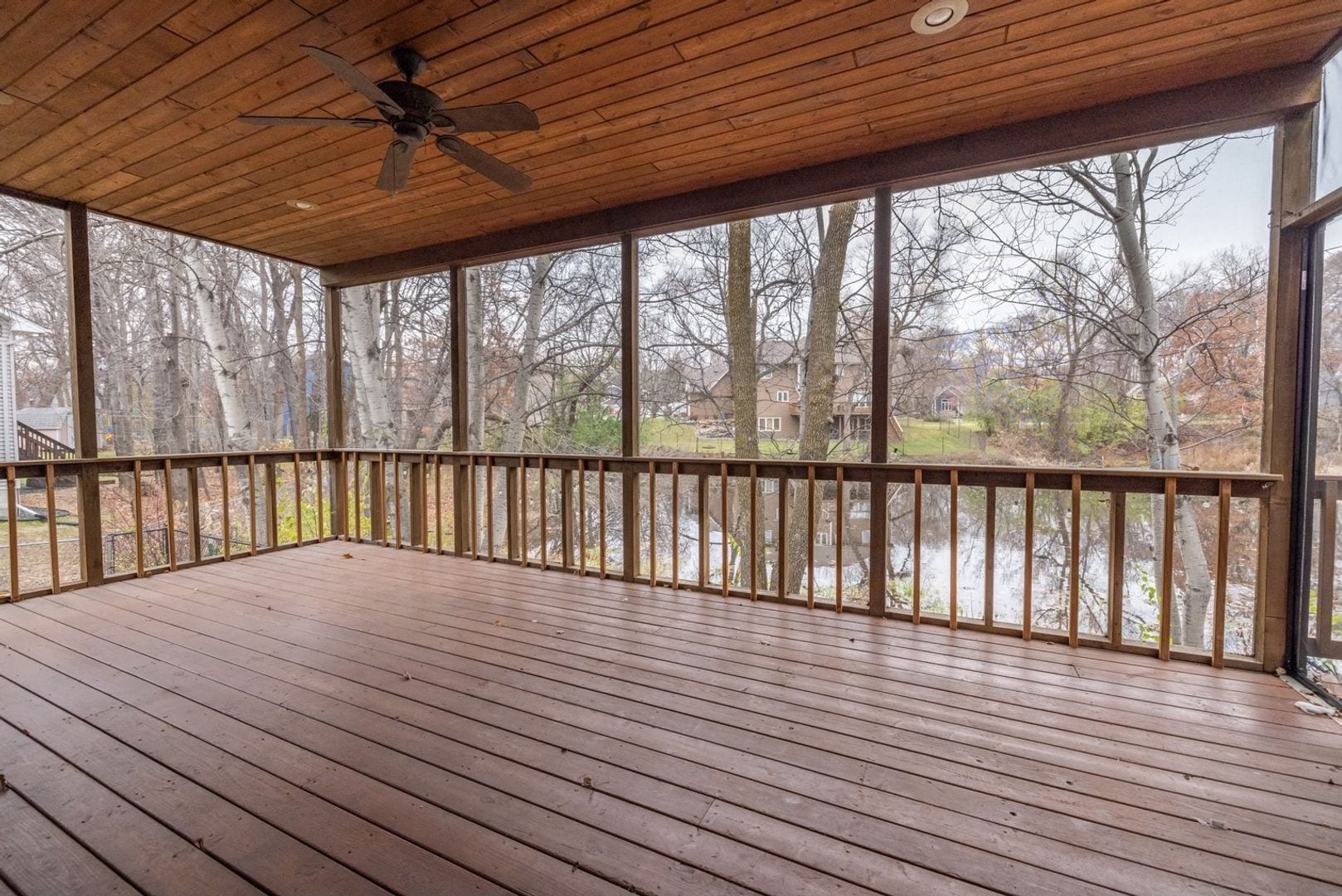 Building Photo - 7123 Yorktown Ln N