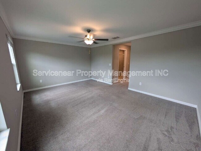 Building Photo - 11818 Dumaine Valley Rd