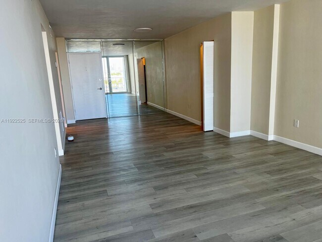 Building Photo - 1865 79th Street Causeway