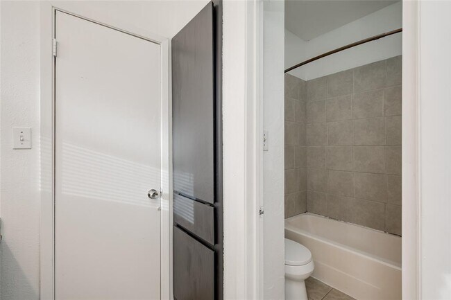 Building Photo - 5304 Indio Cove