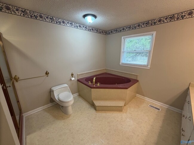 Building Photo - 16519 Market St