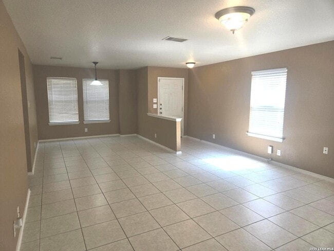 Building Photo - 6515 Kestrel Ln