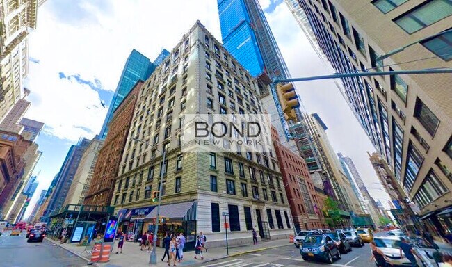 Primary Photo - 200 W 58th St