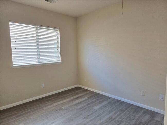 Building Photo - 21703 Alta Peak Way