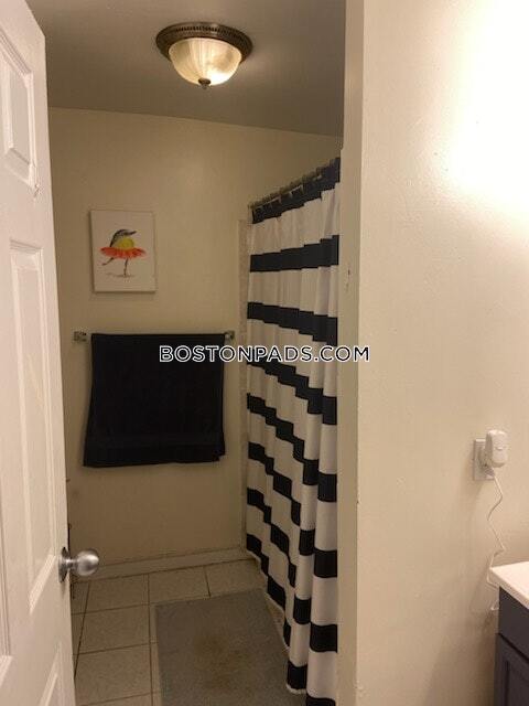 Building Photo - 78 Hammond St