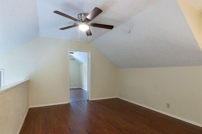 Building Photo - 17423 Baronshire Dr